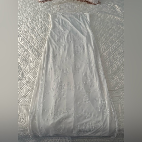 Formal/prom white dress - Picture 2 of 9